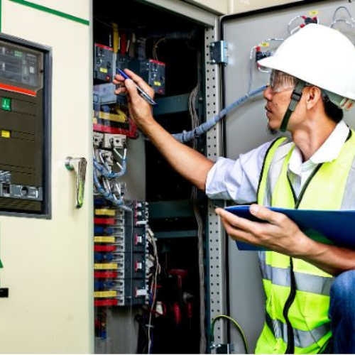 Commercial electrical service in Dubai